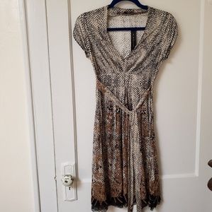 Elie Tahari silk jersey vneck floral print dress